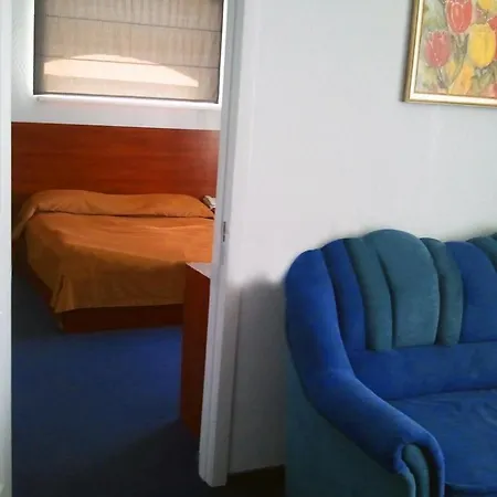 Hotel Okeanis